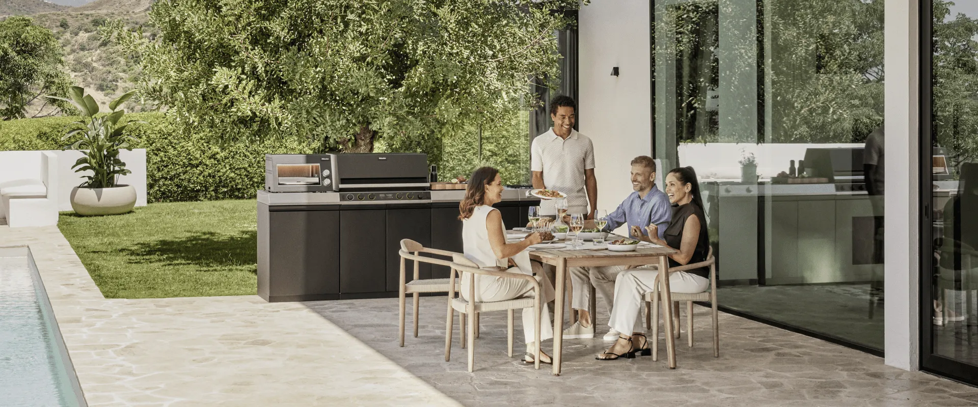 Große Eröffnung der Miele Outdoor-Küche „Dreams“